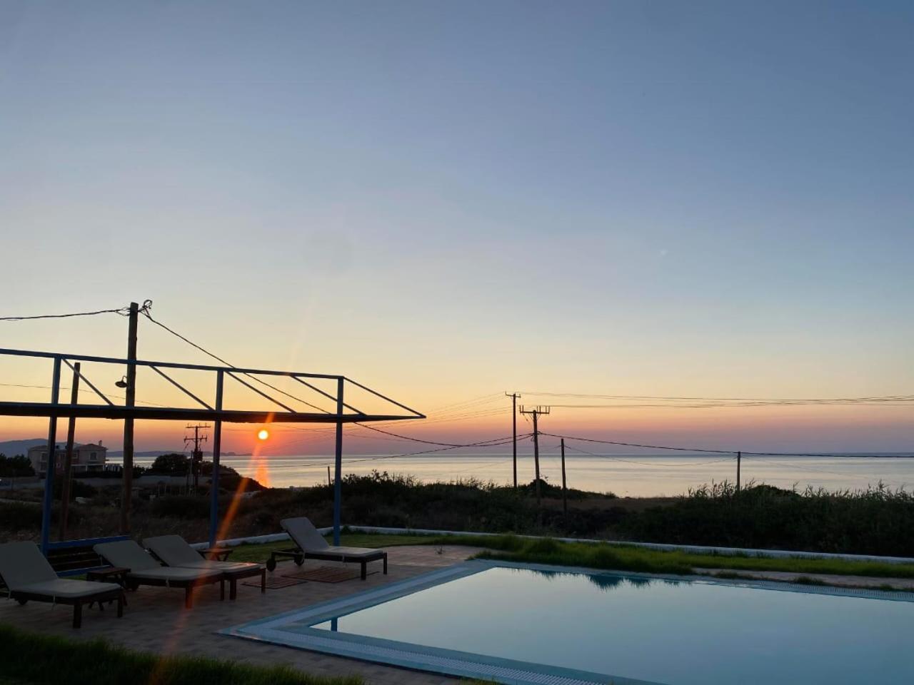 Cristelia Seafront & Pool Villa Lacónia Exterior foto