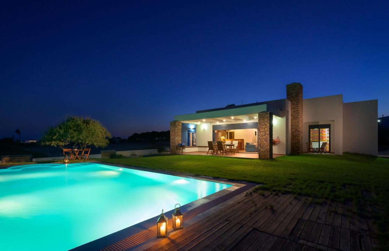 Cristelia Seafront & Pool Villa Lacónia Exterior foto